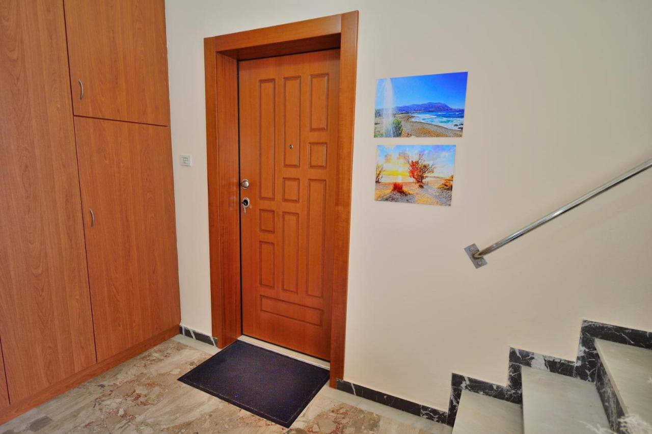 Mpoulakis Apt 98 Kissamos Luaran gambar